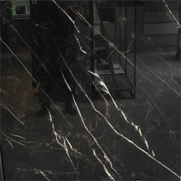 Energieker Marquina Black Lev. 120X120cm Glans