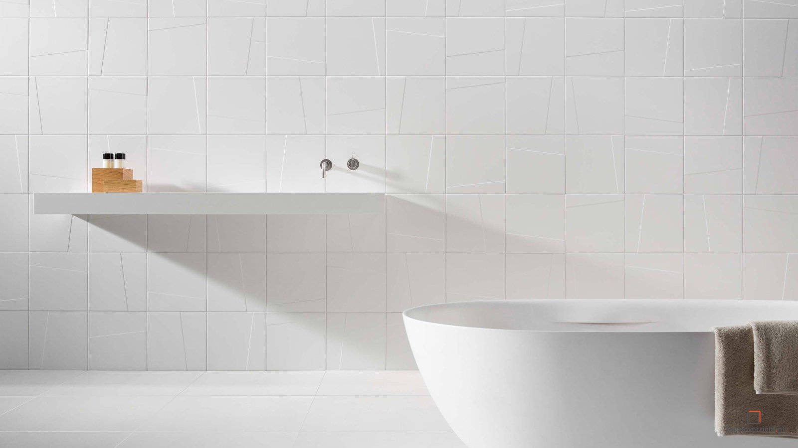 Wandtegels 15x30 in een strakke badkamer